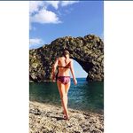 Main; @holly.plummer - @_hxllsie_ - Instagram