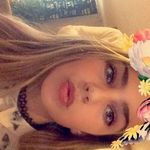 @_hollypotts_ - Instagram