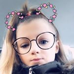 Holly Potts - @princess_holly_07 - Instagram