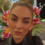Holly Louise Pugh - @hollylouise31 - Instagram