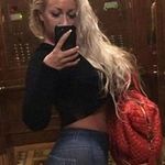 Holly Pugh Bartlett - @hollypughbartlett - Instagram