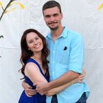 Holly J Raines - @loveapplegrass - Instagram