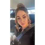 holly_roach - @holly_roach - Instagram