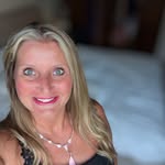 Holly Roach - @pursegirl13 - Instagram