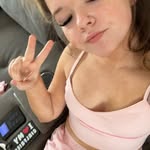 Holly Roberson - @hollyroberson450 - Instagram
