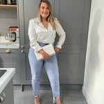 Holly Rowe - @hollyrowe94 - Instagram