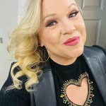 Holly Rowe - @sportsiren - Instagram