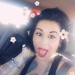 Holly Ruiz - @holly.ruiz.5458 - Instagram