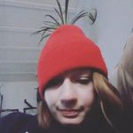 Holly Samson - @karley_sansom - Instagram