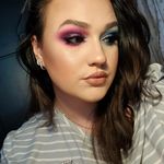 Holly Schofield - @hollyrose_makeup - Instagram