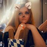 Holly Schulz - @hollyannabana - Instagram