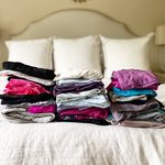 Holly Sims - @hollysimsclosetsale - Instagram