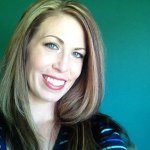 Holly Stringer - @kaeraedesigns - Instagram