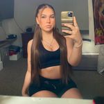 Hols - @hollystrong_ - Instagram