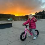 @hollystyles_new - Instagram