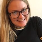 Holly Wakefield - @thisthingcalledux - Instagram