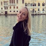 Holly de Wesselow - @hollydewesselow - Instagram