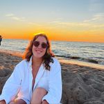 Holly Wessel - @hollyywessel - Instagram