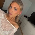 @holly_withers - Instagram