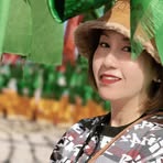 Holly Wong - Facebook