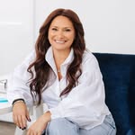 Holly Cardamone | Communications Specialist | Word Nerd - @blue51_holly - Instagram