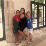 Holly Kennedy Worth - @holly_worth_jup - Instagram