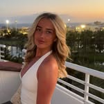Emily Wright - @em.hollywright - Instagram