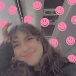 Elizabeth Padgett - @lizziefarfromhome - Instagram