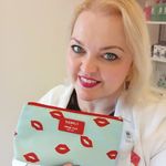 Hope Dial - @cliniquewithhope - Instagram