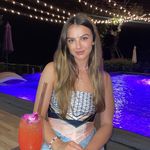 Hope Rowe-Hartman✨ - @hoperowehartman - Instagram