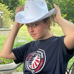 Hope Monks - @hopemonks9 - Instagram