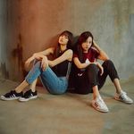 C, K - @hopeinthesheets - Instagram