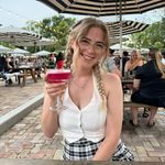 Hope Sloane - @hopesloanee - Instagram