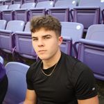 @houston__walker - Instagram