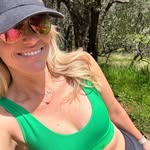 Jackie Howard - @thehowardbunch - Instagram