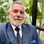Howard Estrada - @miyegix437 - Instagram