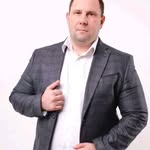 Howard Ramos - @howardramos562 - Instagram