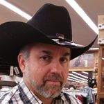 Howard Robbins - @lvhowie - Instagram