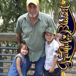 Howard Spears - @robbiespears5809 - Instagram
