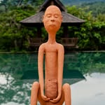 Howie Smith - @buy_thai_ceramics - Instagram