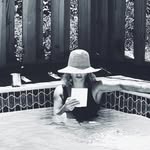 Melanie Hughes - @melanierhughes - Instagram