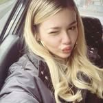 nathalia - @hughlizzies - Instagram