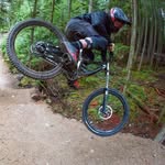 Hugo Scott - @_dailydoseofmtb - Instagram