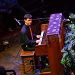 Hunter Farris - @hunterfarrismusic - Instagram