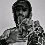 Hunter Khan - Facebook