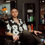 Hunter Rice - @barberloungehunter - Instagram