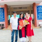Huong Bach - Facebook