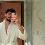 Husnain Malik - @boobaholic_7 - Instagram