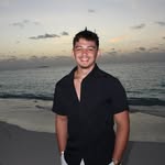 Ian Gonzalez - @iancloses - Instagram