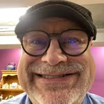 Ian May - @eyebeemania - Instagram
